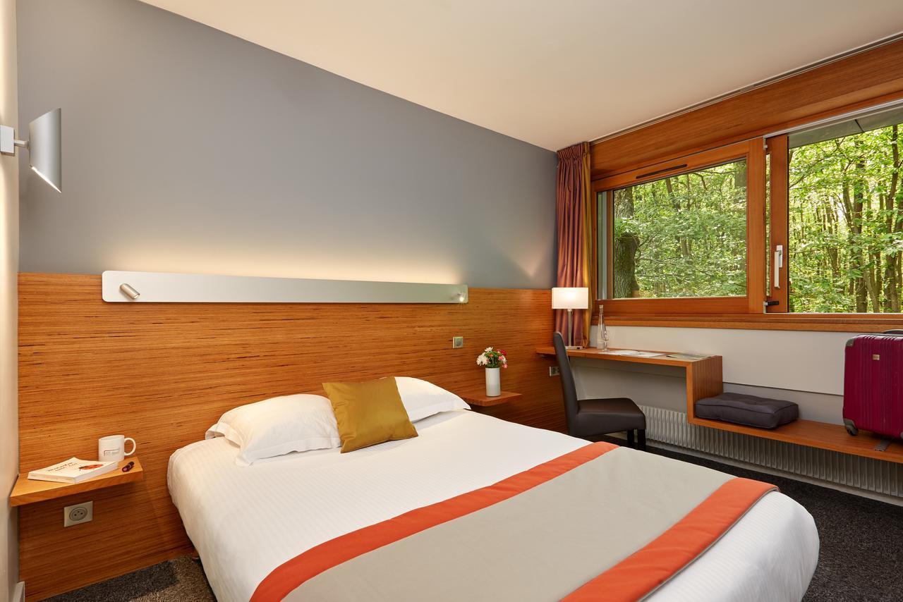 Hotel Centre Port-Royal Saint-Lambert  Екстер'єр фото