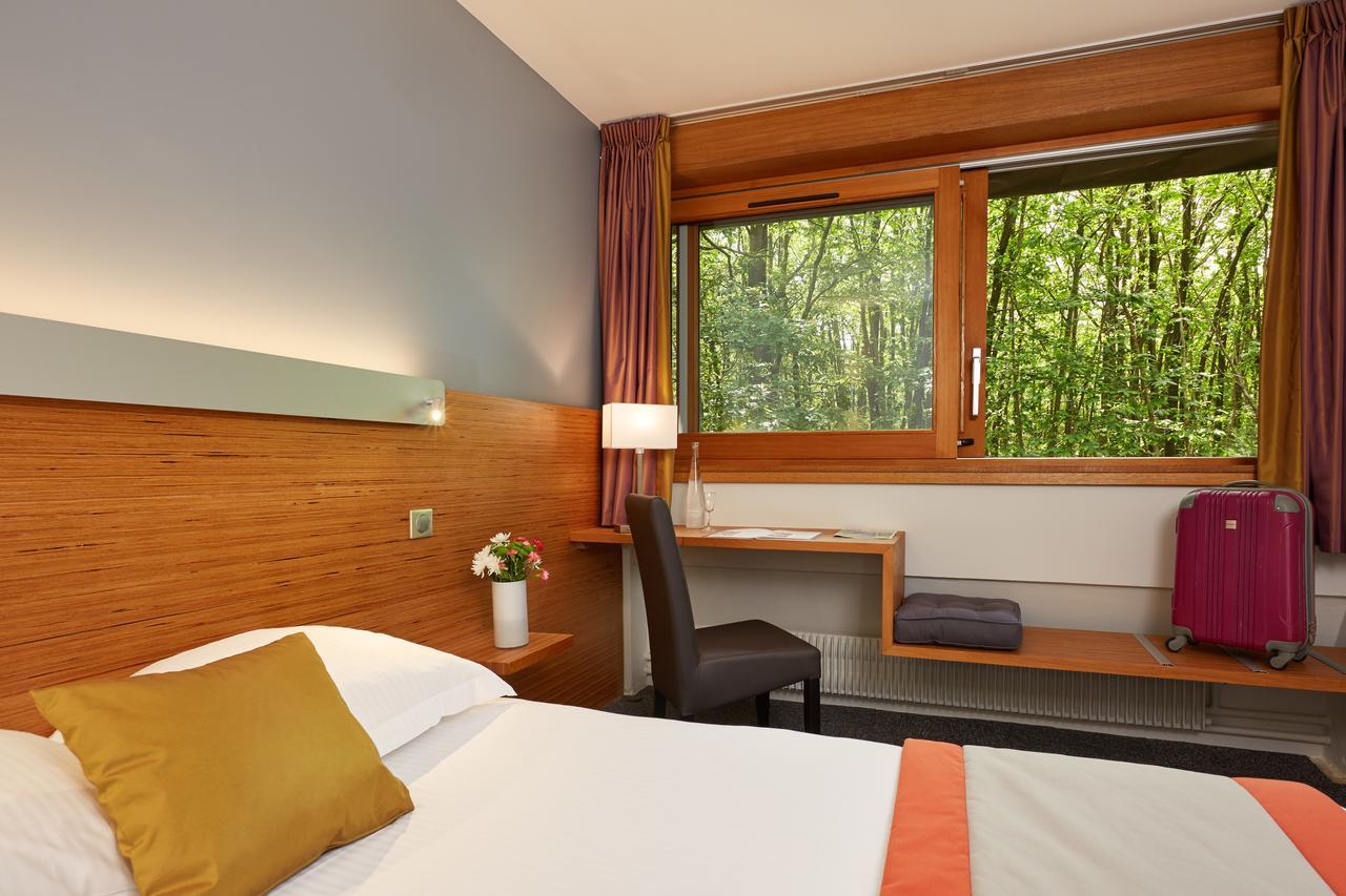 Hotel Centre Port-Royal Saint-Lambert  Екстер'єр фото